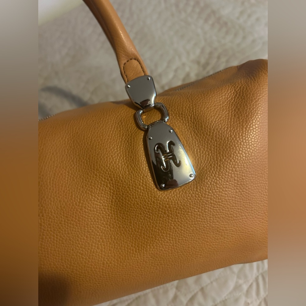 Vintage Cole Hann Leather Bag - Picture 5 of 11